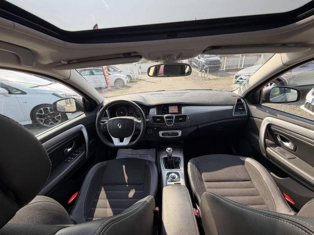 Renault Laguna image 1