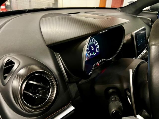 Alpine A110 image 2