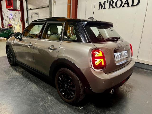 Mini Cooper image 4