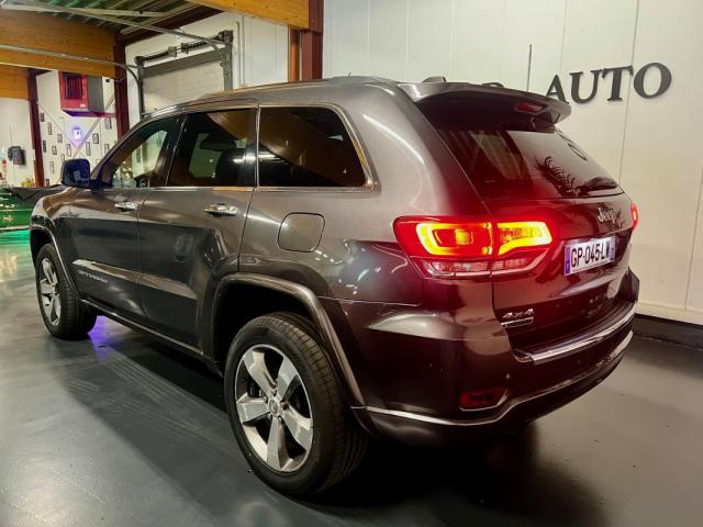 Jeep Grand Cherokee image 2