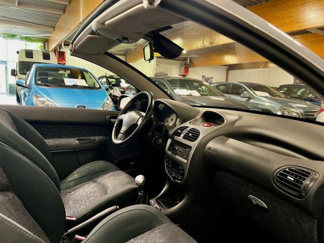 Peugeot 206 Cc image 7