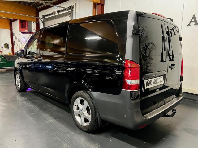 Mercedes Benz Vito image 5