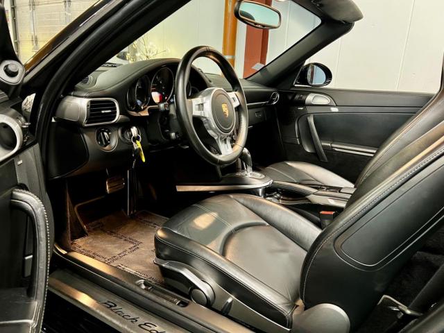 Porsche 911 image 5