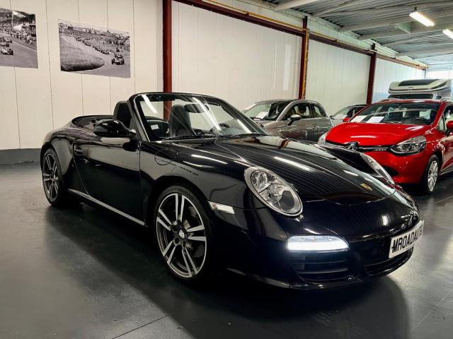Porsche 911 image 4