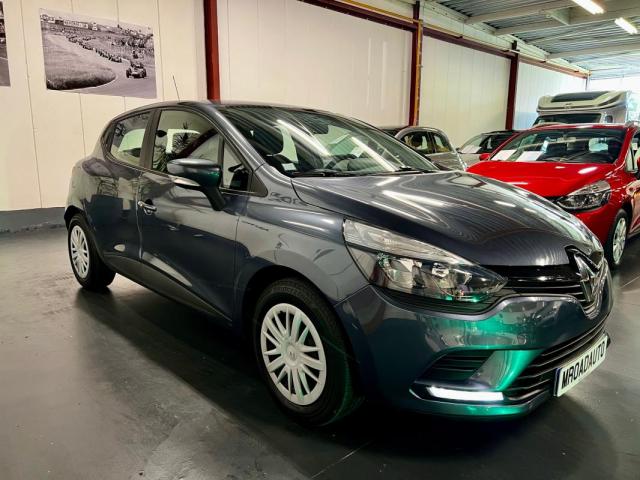 Renault Clio image 1