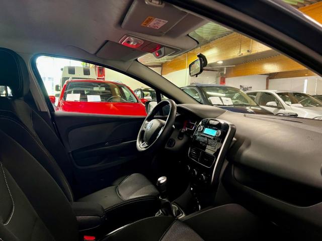 Renault Clio image 6
