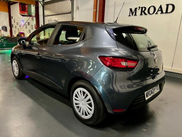 Renault Clio image 8