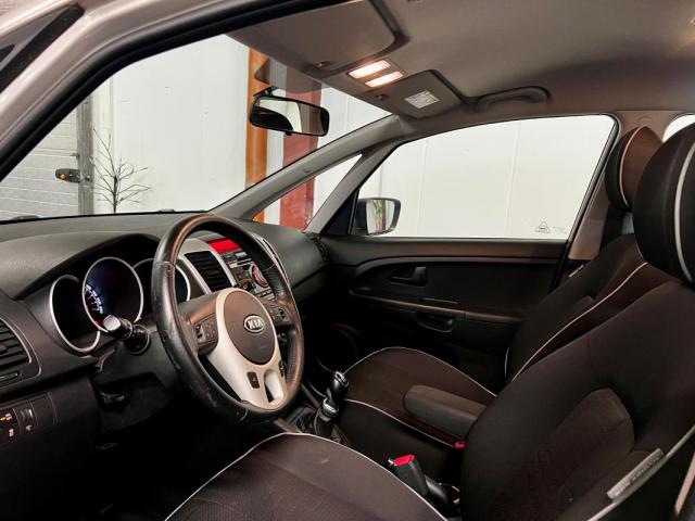 Kia Venga image 4