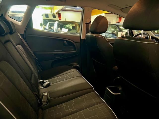 Kia Venga image 7
