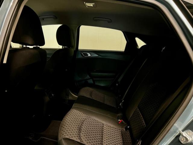 Kia Ceed image 3