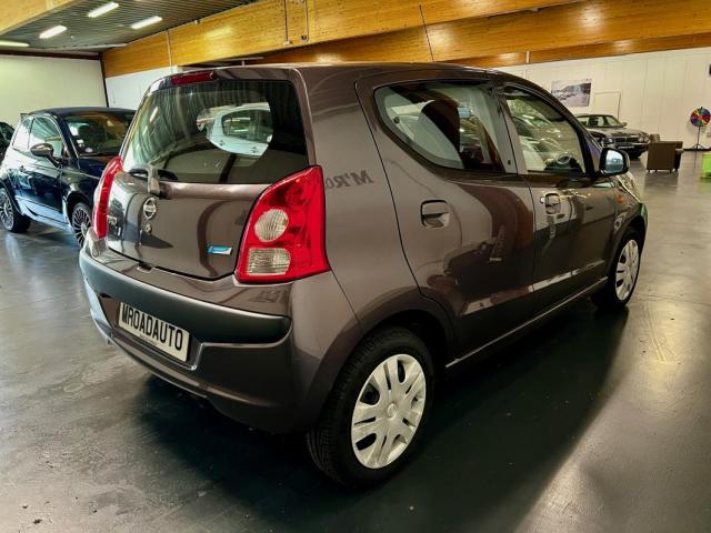 Nissan Pixo image 2