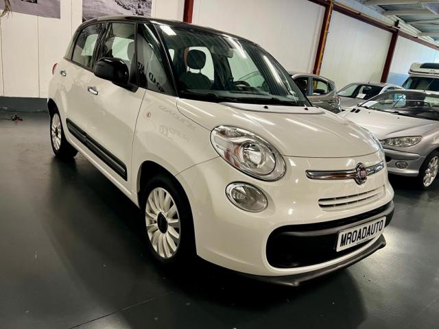 Fiat 500l image 3
