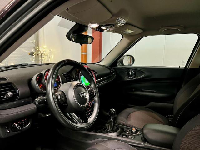 Mini Clubman image 2