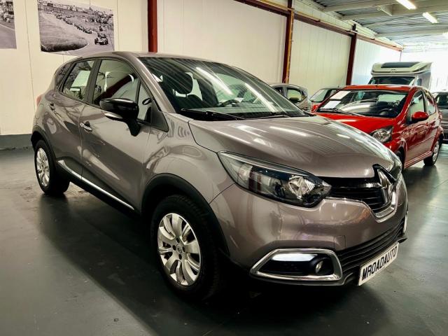 Renault Captur image 8