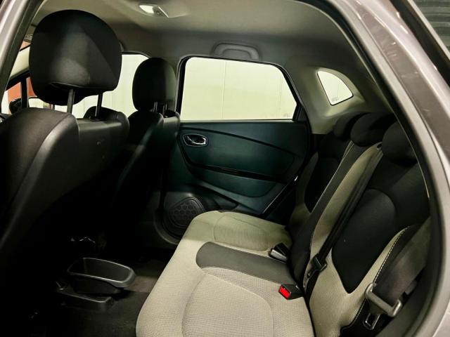Renault Captur image 7
