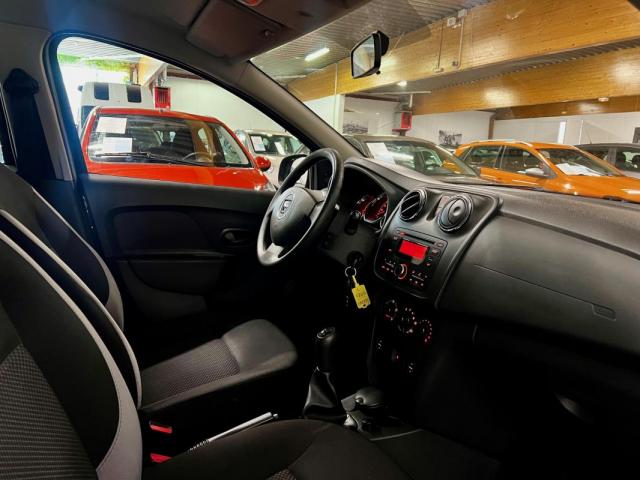Dacia Logan image 5