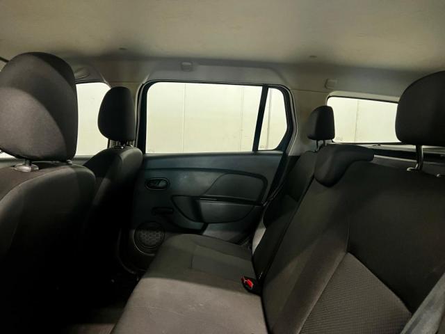 Dacia Logan image 1