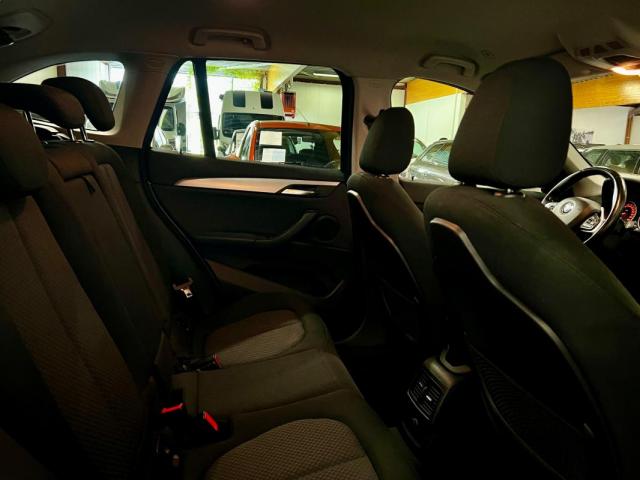 Bmw X1 image 9