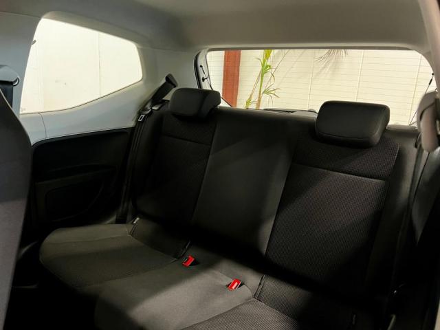 Volkswagen Up! image 4