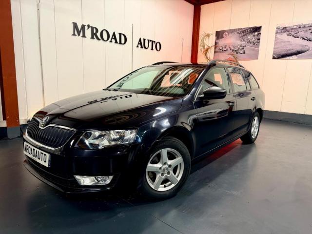 Skoda Octavia image 2