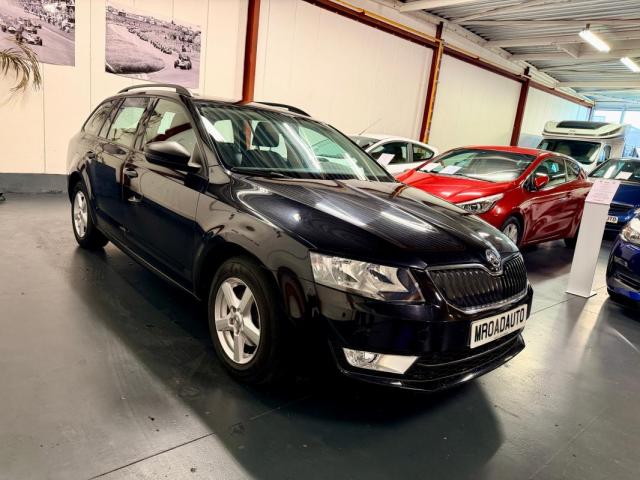 Skoda Octavia image 4