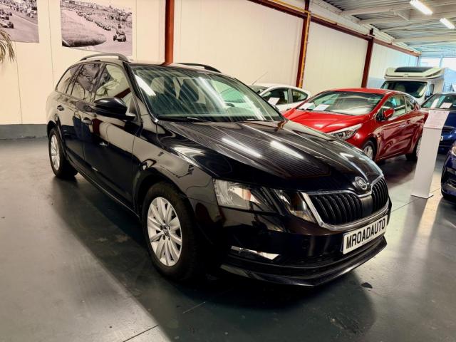 Skoda Octavia image 1