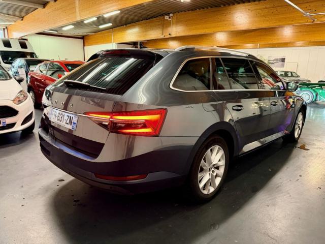 Skoda Superb image 1