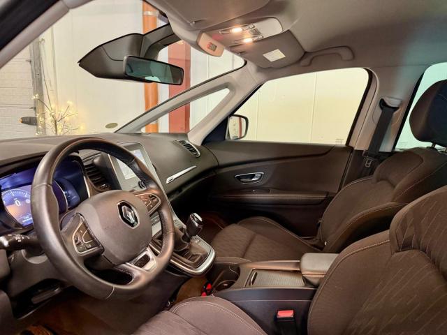 Renault Scénic image 4