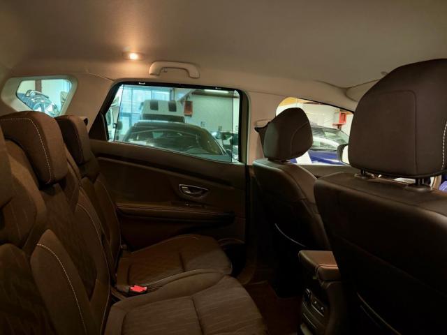 Renault Scénic image 6