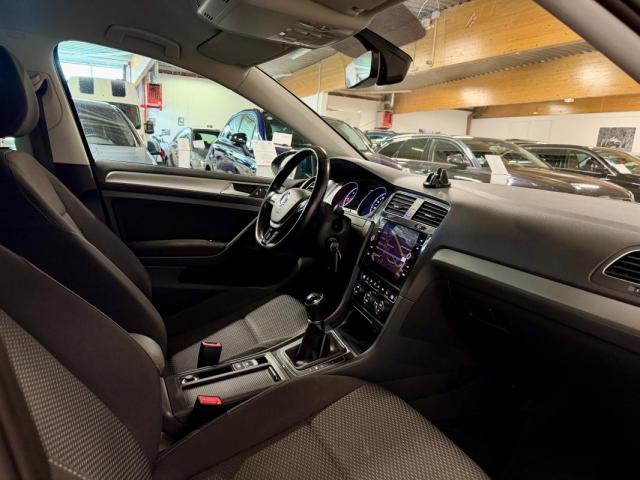 Volkswagen Golf image 7