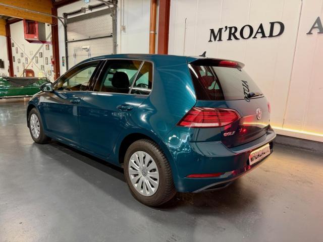 Volkswagen Golf image 5