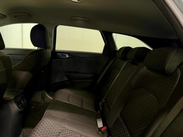 Kia Cee'D image 8