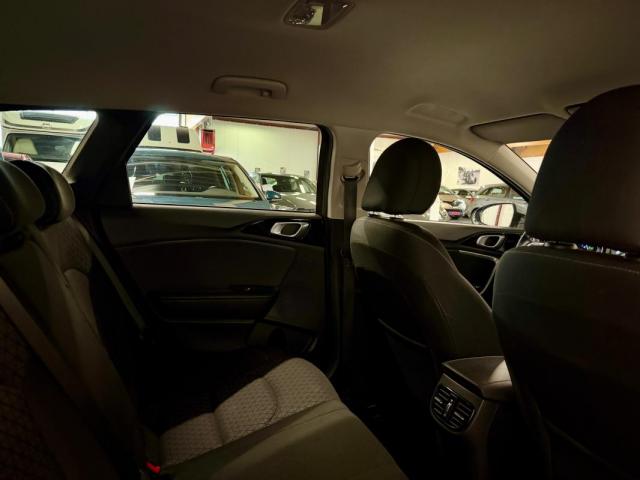 Kia Cee'D image 5