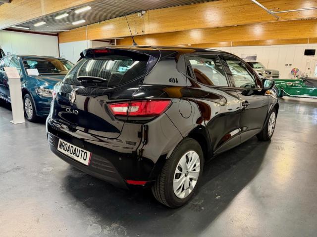 Renault Clio image 7