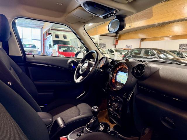 Mini Countryman image 7