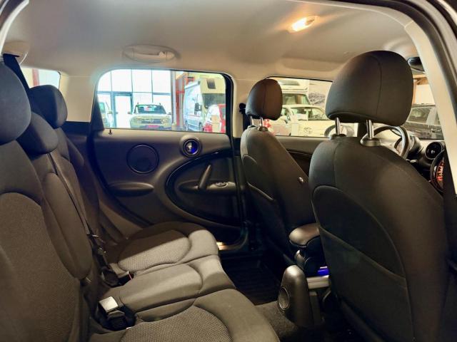 Mini Countryman image 3