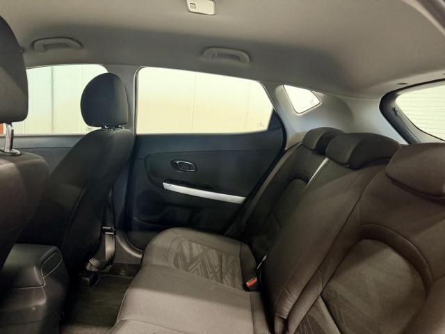 Kia Cee'D image 4