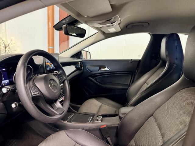 Mercedes Benz Cla image 1
