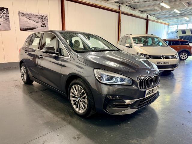 Bmw Serie 2 image 2