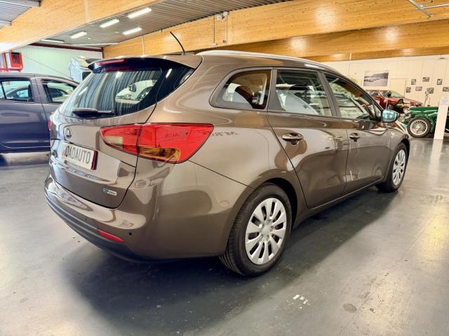 Kia Cee'D image 4