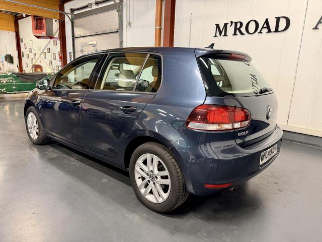 Volkswagen Golf image 5