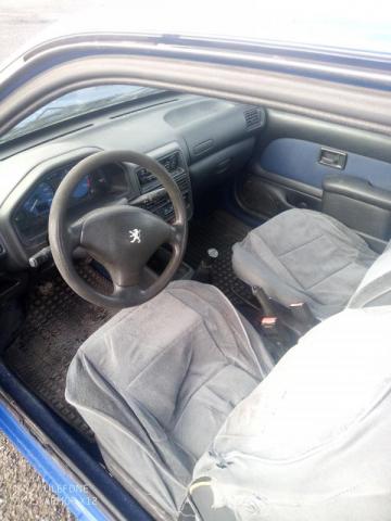 Peugeot 106 image 2