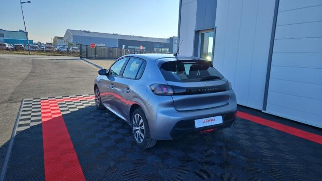 Peugeot 208 image 9