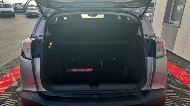 Opel Crossland image 2