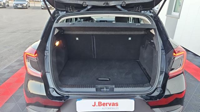 Renault Captur image 6