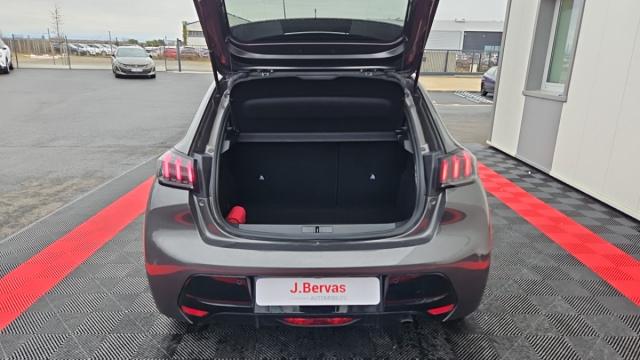 Peugeot 208 image 2