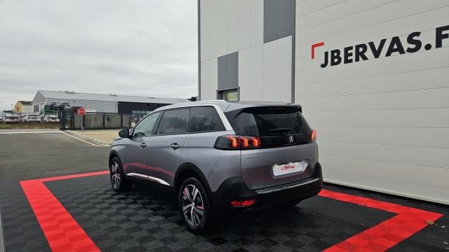 Peugeot 5008 image 6