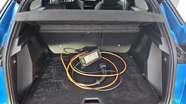 Peugeot 2008 image 6