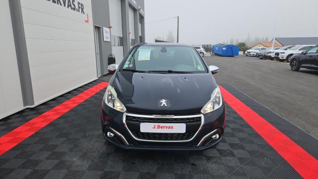 Peugeot 208 image 9