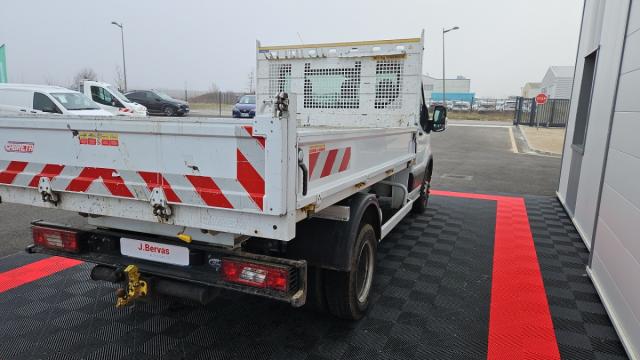 Ford Transit image 1